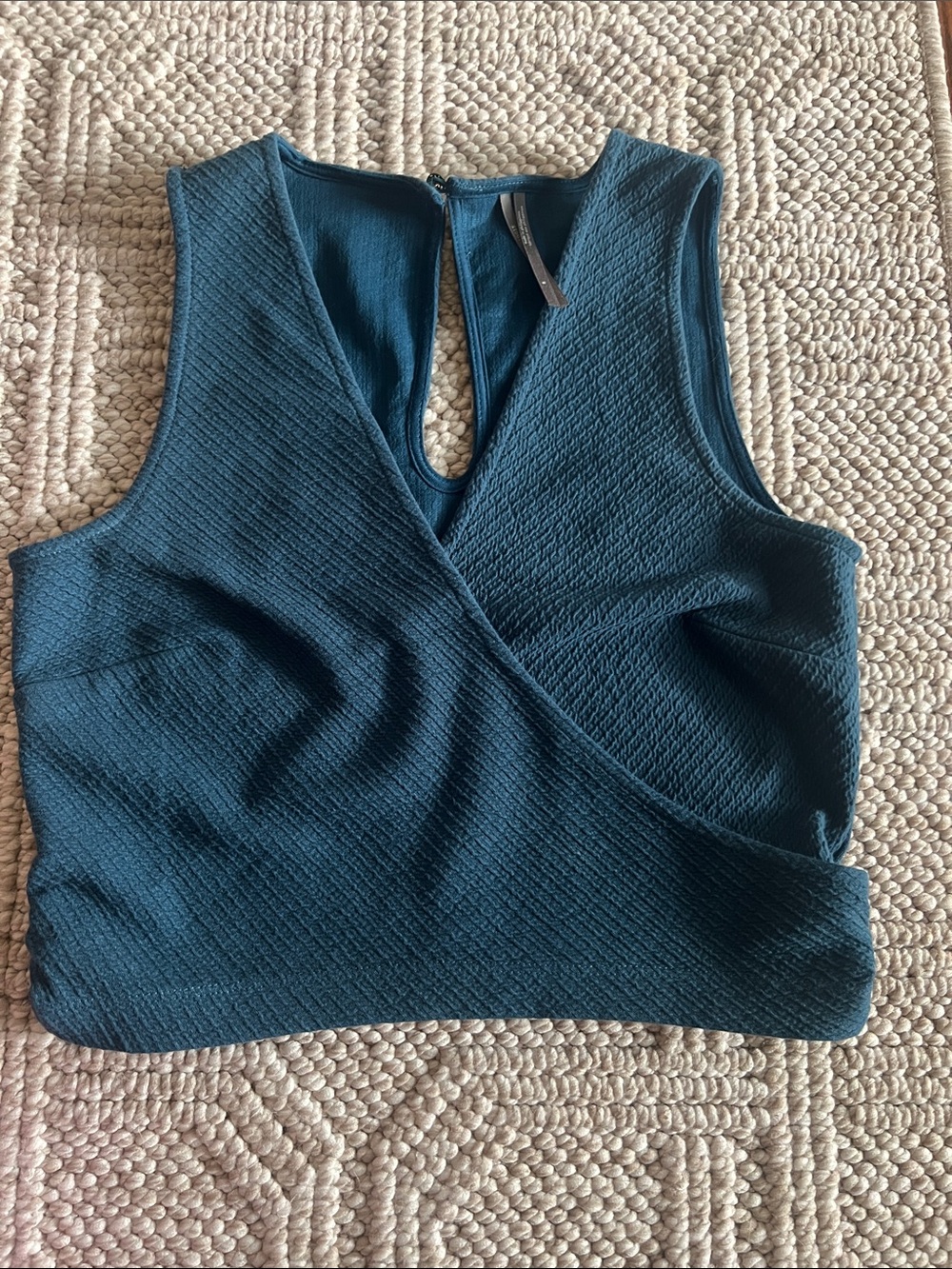 Anthropologie Textured Sleeveless Crop Top in Teal Blue